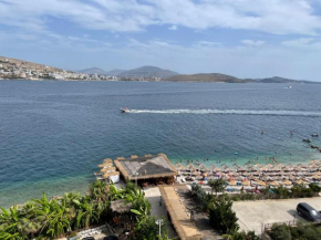 Port Side Sarande